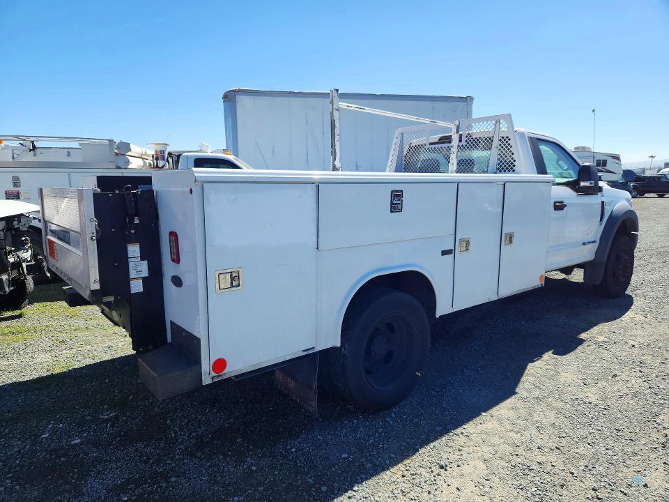 2017 Ford F450 Super Duty Utility / Service Truck