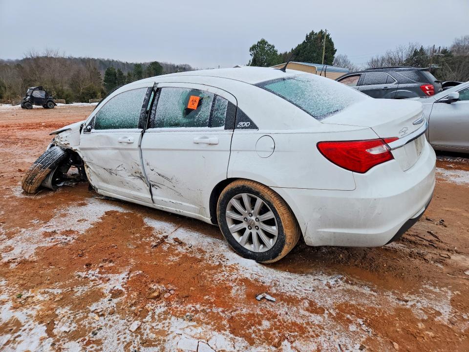 2013 Chrysler 200 Touring