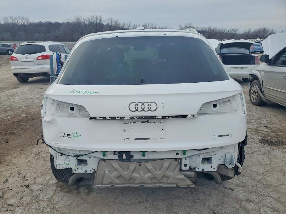 2022 Audi Q5 Premium 45