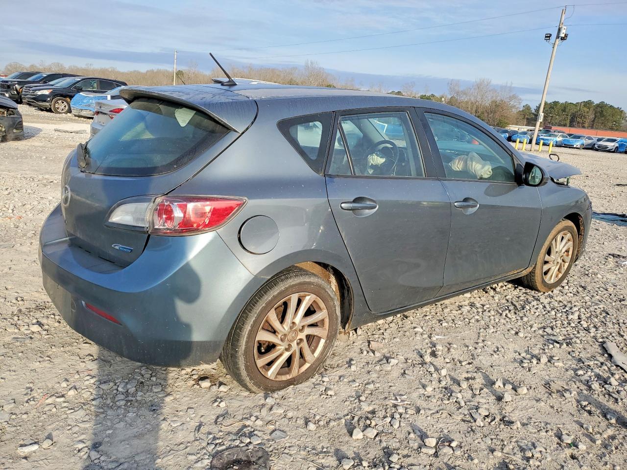 2012 Mazda 3 I