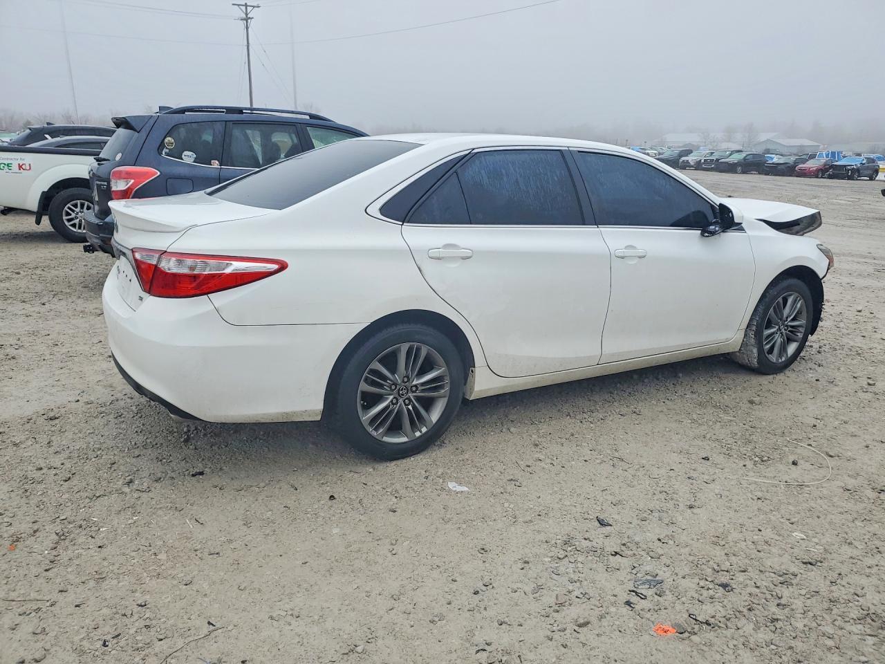 2017 Toyota Camry le