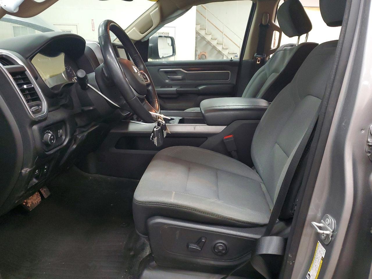 2020 Dodge Ram 1500 big Horn/lone Star