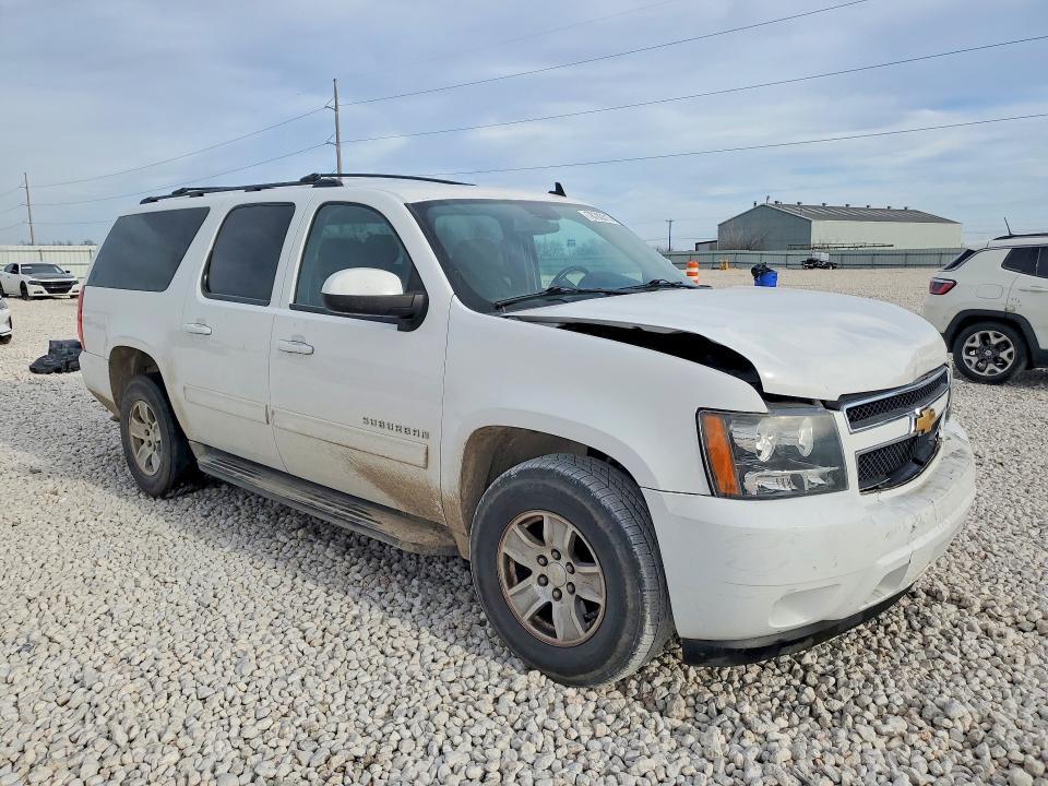 2014 Chevrolet Suburban C1500 ls