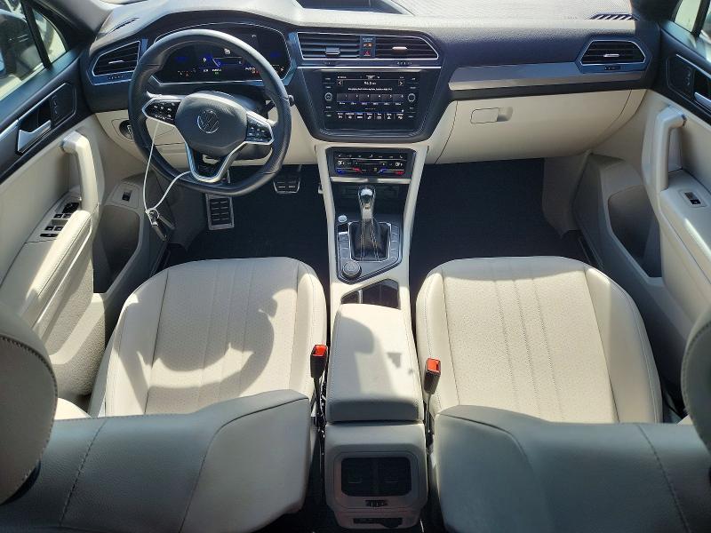 2022 Volkswagen Tiguan se R-line Black