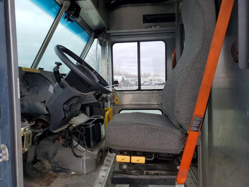 2021 Ford F59 Delivery Truck