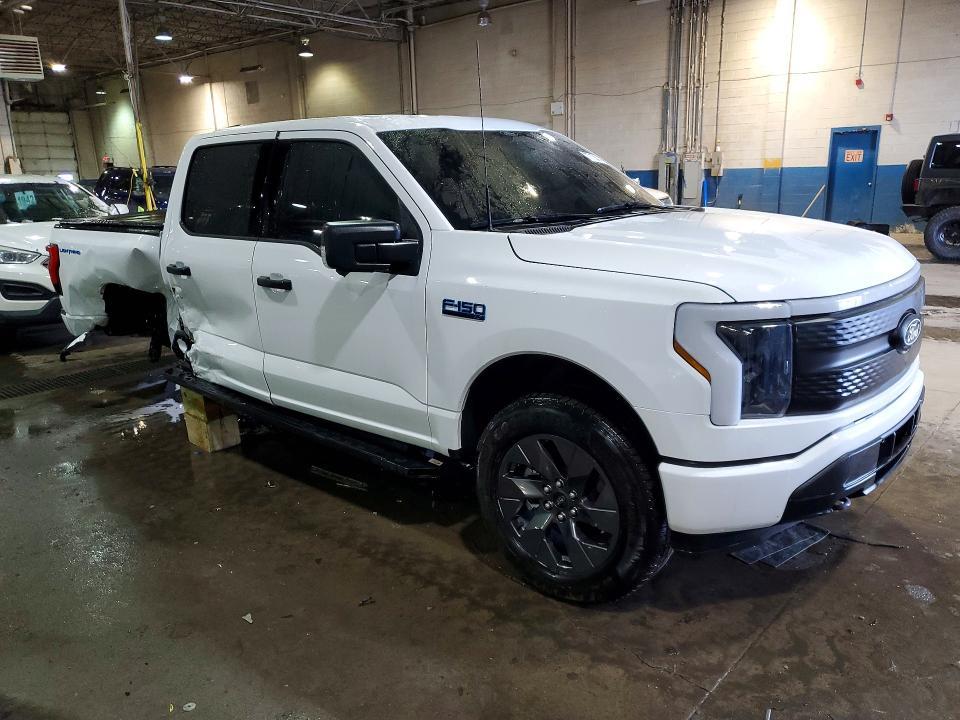 2024 Ford F150 Lightning xlt