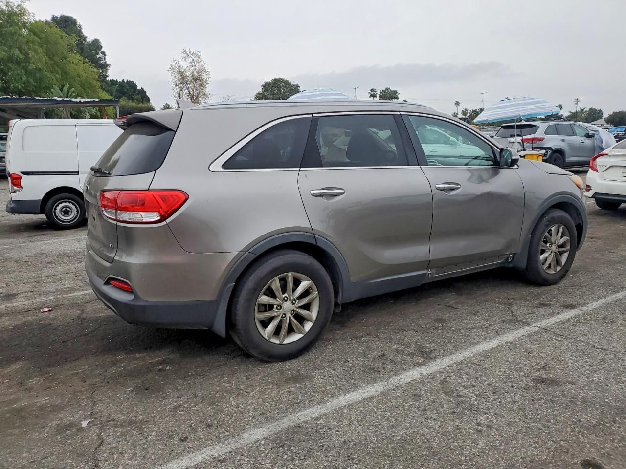 2016 KIA Sorento lx