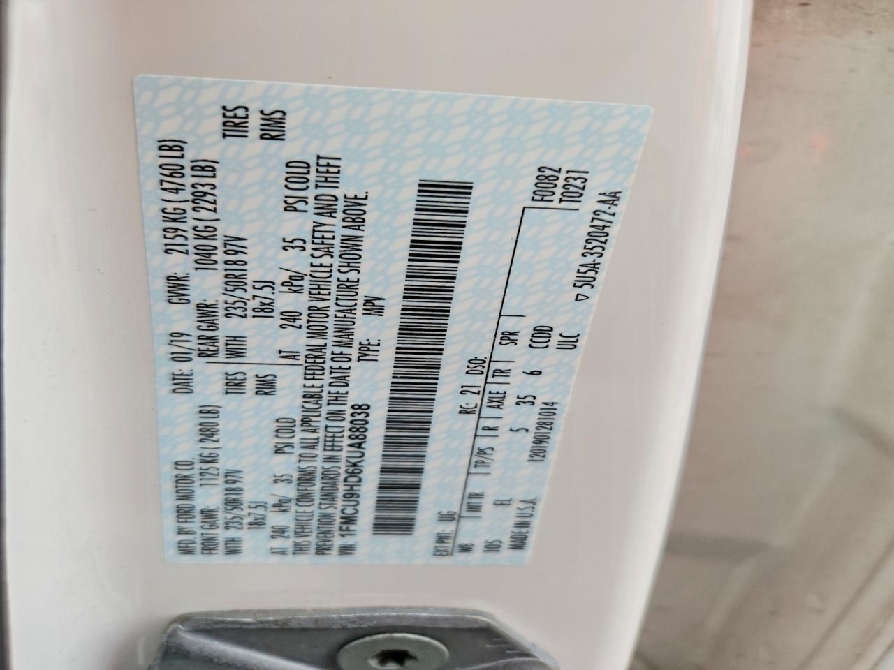 2019 Ford Escape sel