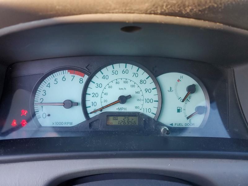 2004 Toyota Corolla le