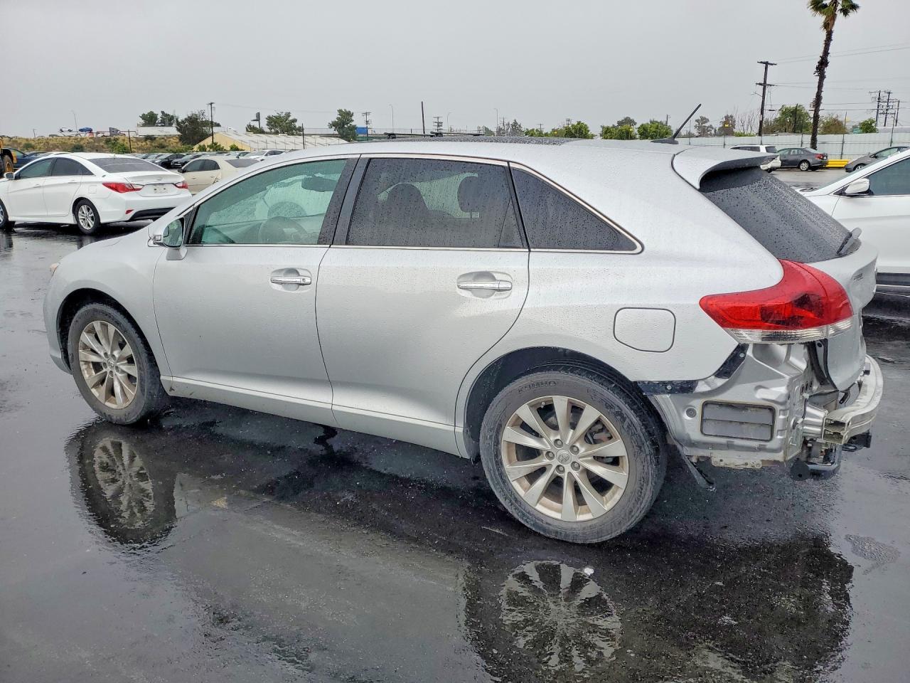 2014 Toyota Venza le