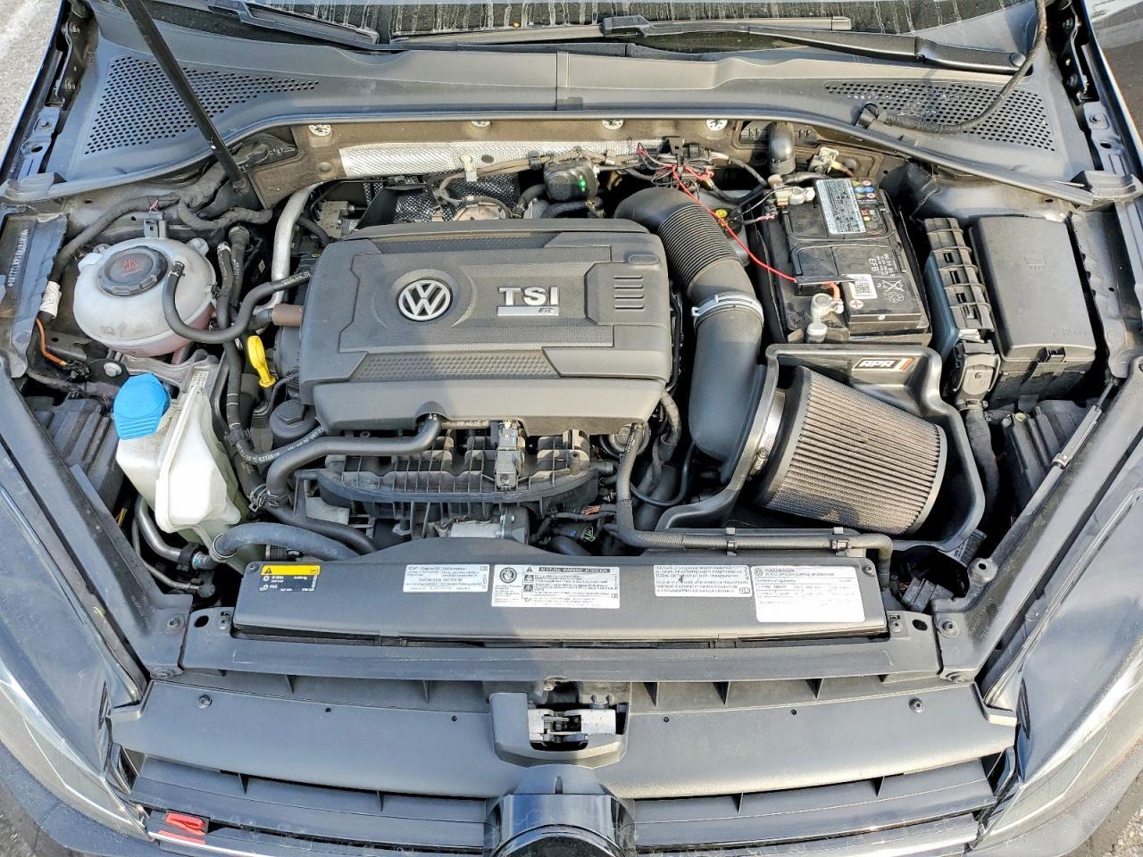 2019 Volkswagen Golf r