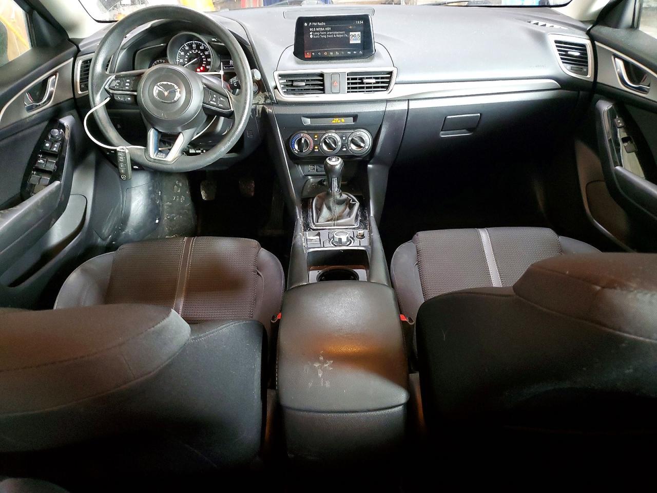2017 Mazda 3 Sport