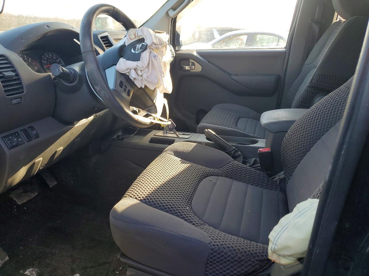 2012 Nissan Frontier SV V6
