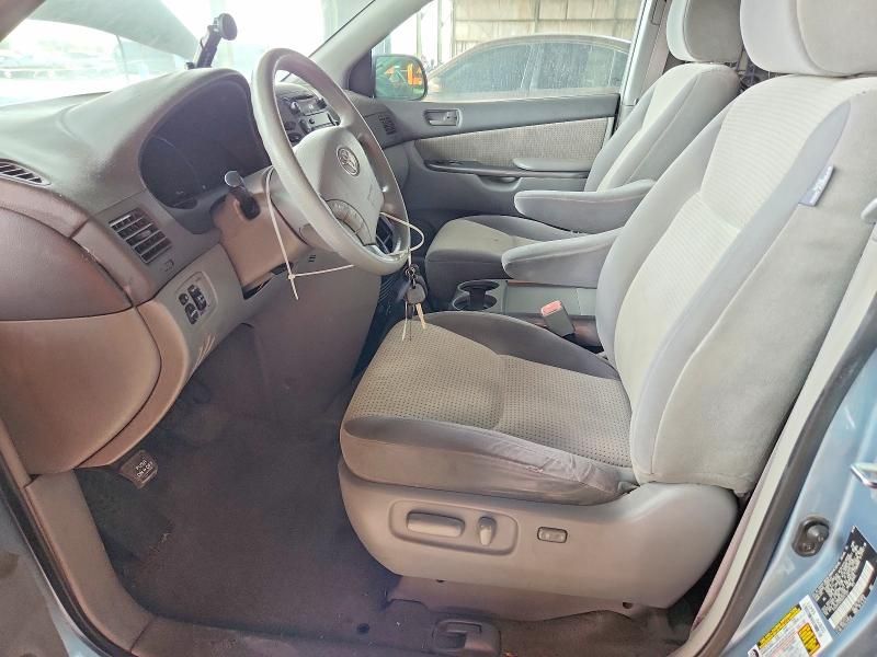 2009 Toyota Sienna ce