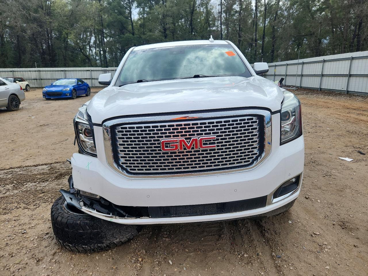 2015 GMC Yukon Denali