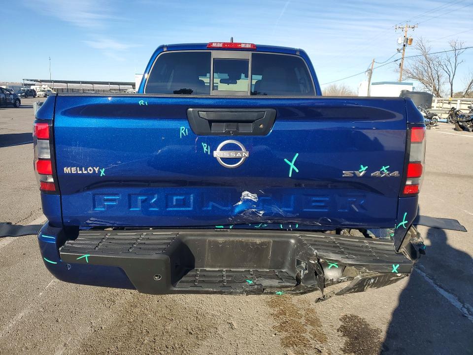 2022 Nissan Frontier sv