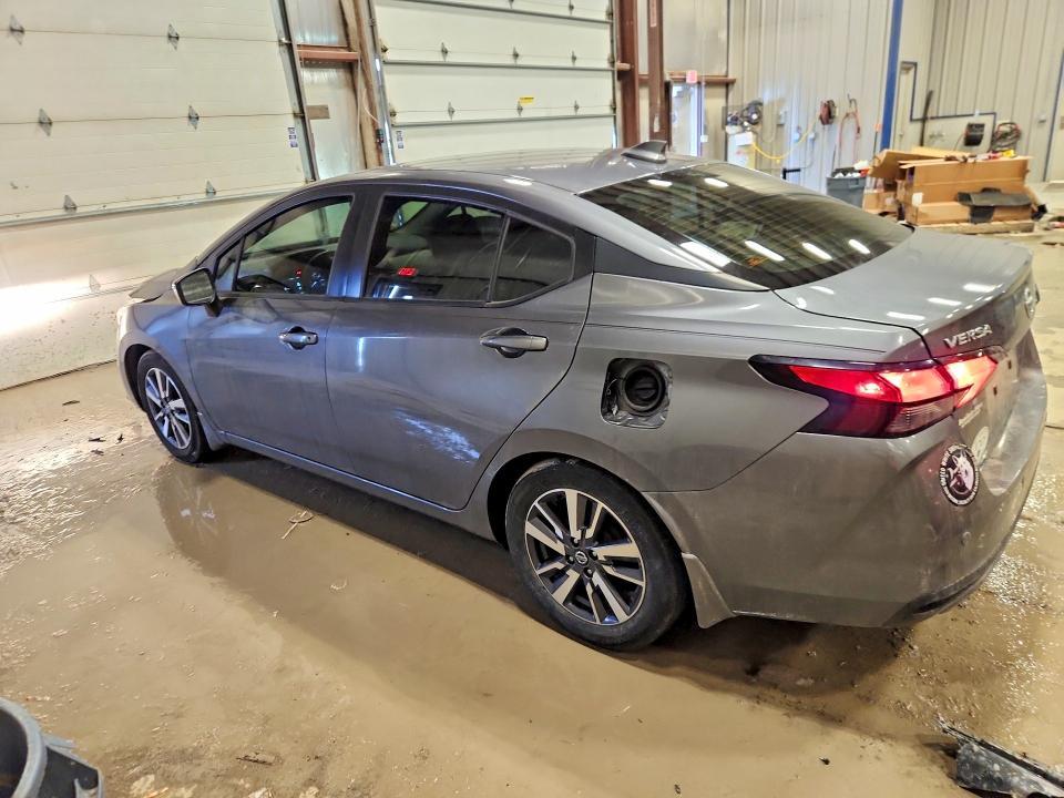 2020 Nissan Versa sv