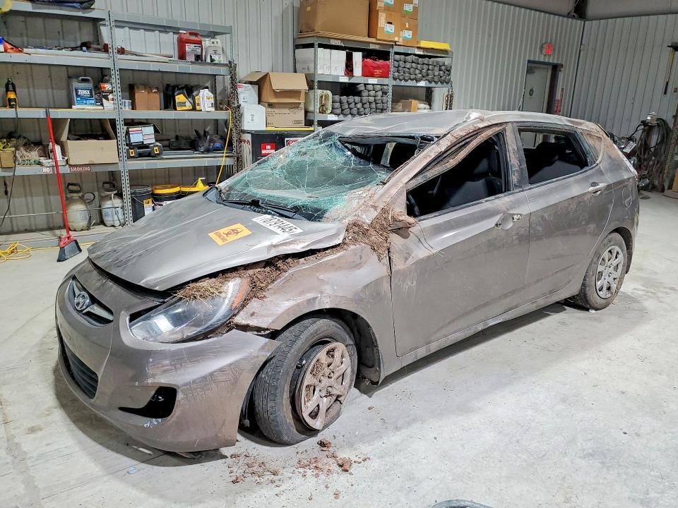 2013 Hyundai Accent gs