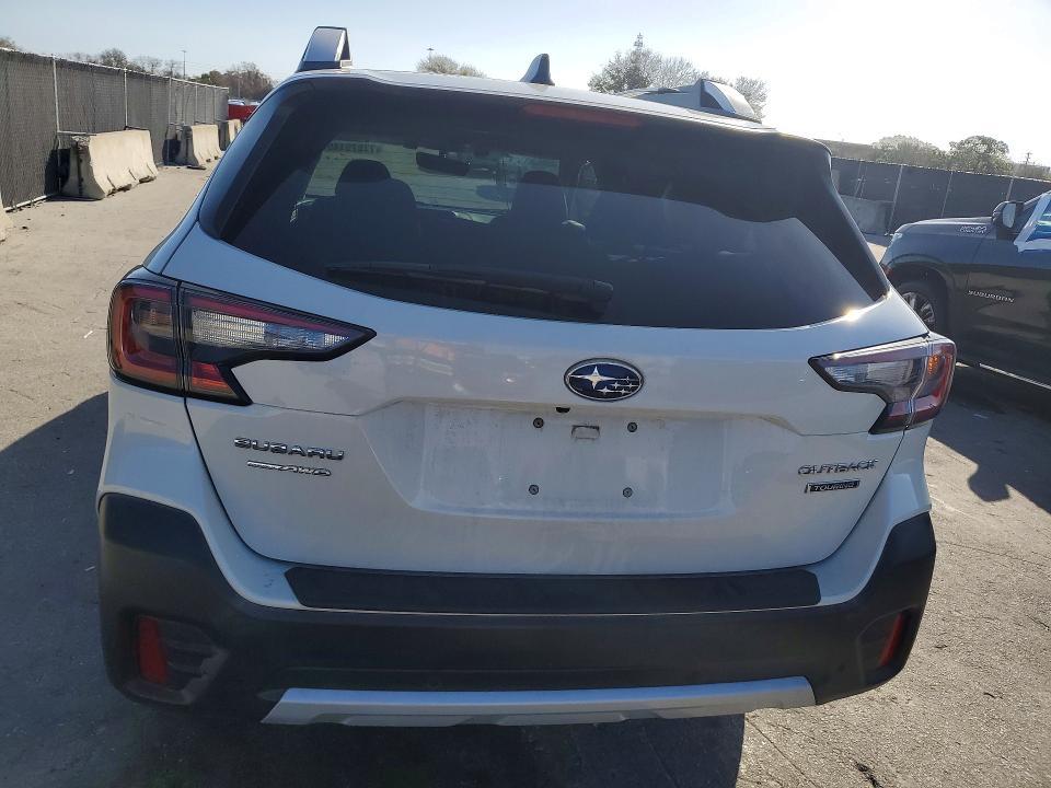 2020 Subaru Outback Touring