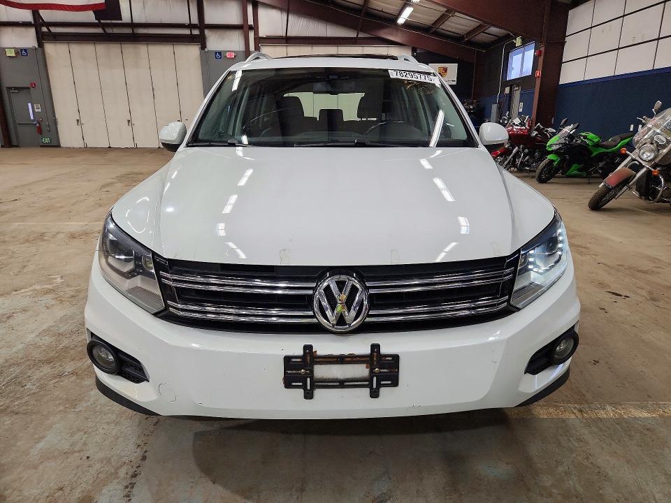 2016 Volkswagen Tiguan s