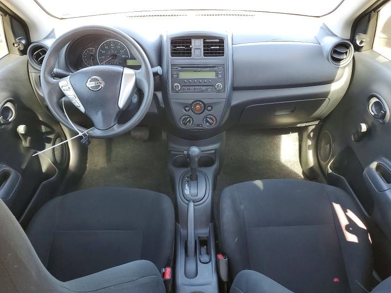 2015 Nissan Versa s