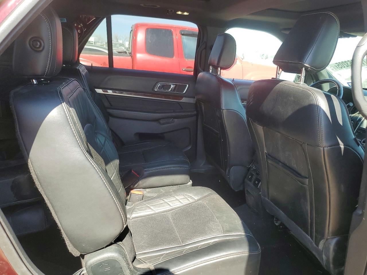 2019 Ford Explorer Platinum
