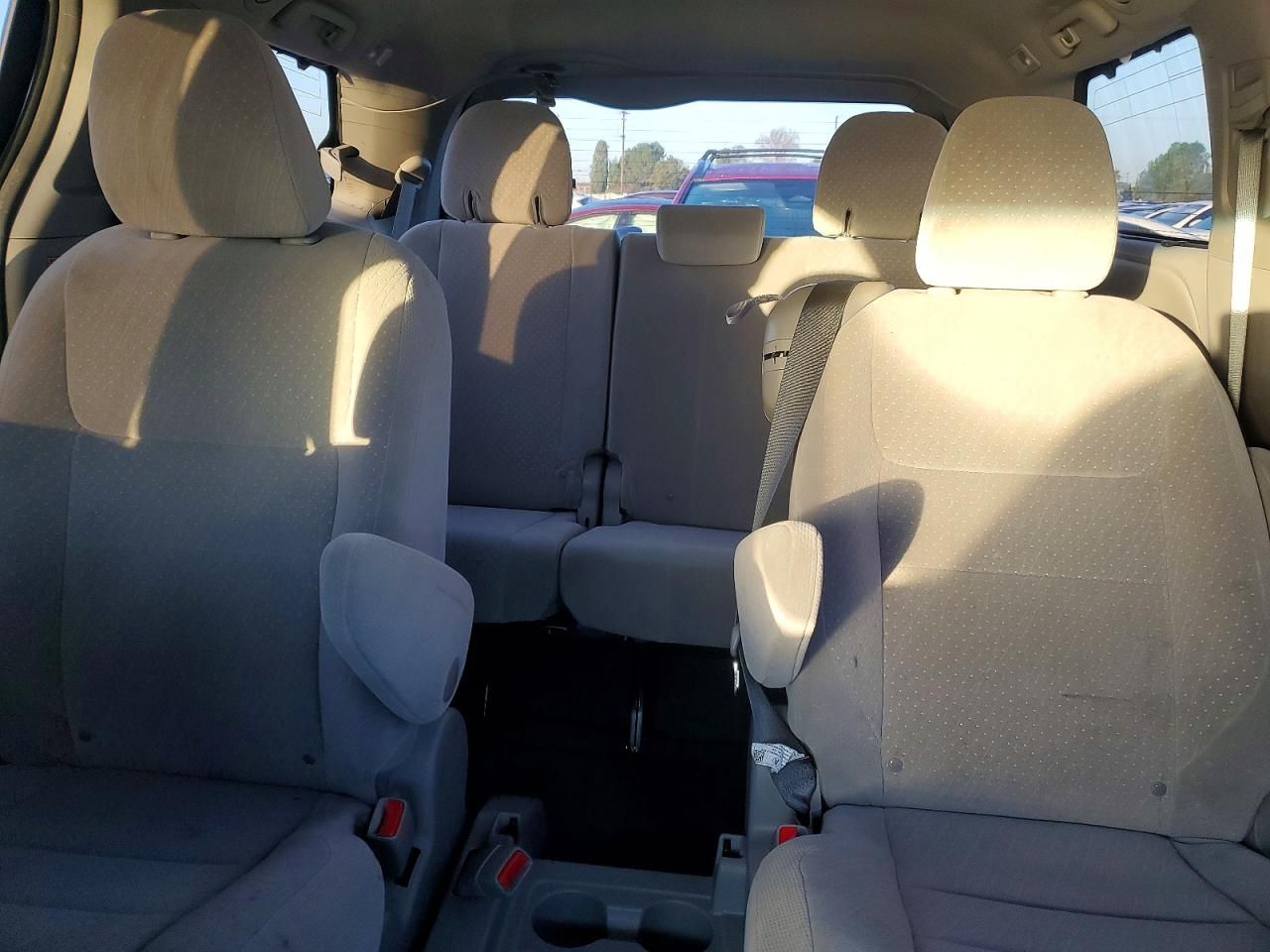 2017 Toyota Sienna le