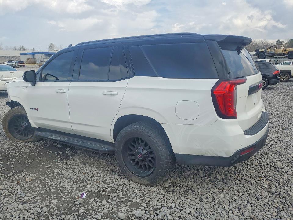 2023 GMC Yukon AT4