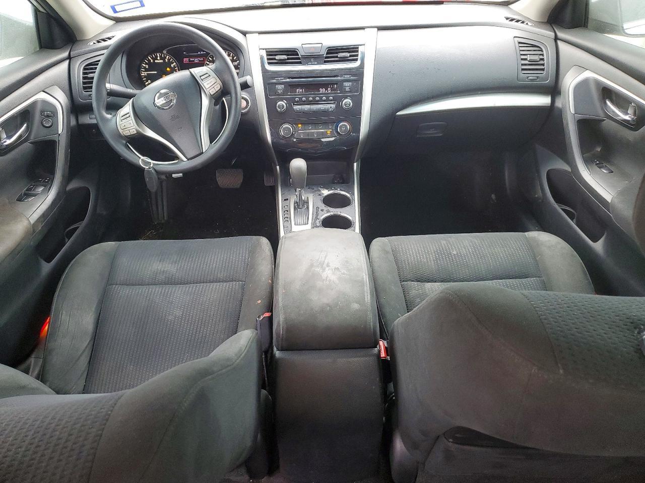 2015 Niss Altima