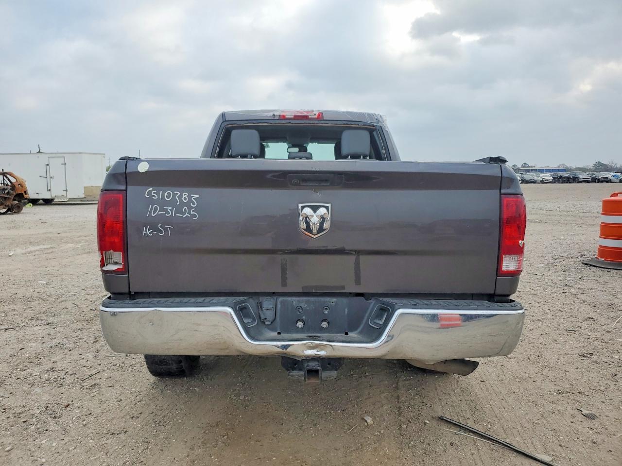 2020 Dodge RAM 1500 Classic Tradesman 2WD 5.7L V8