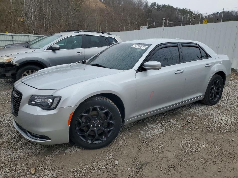 2020 Chrysler 300 s