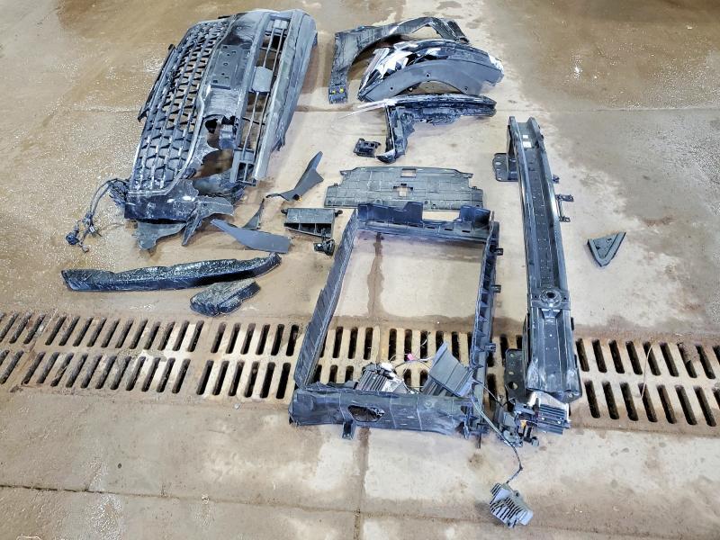 2025 KIA Carnival sx