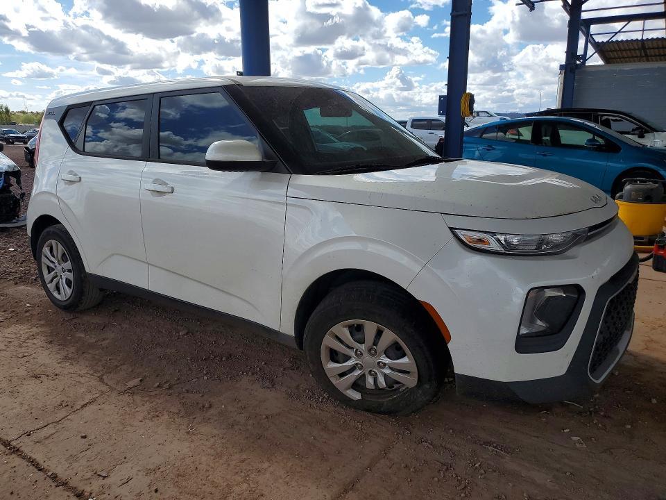 2022 KIA Soul lx