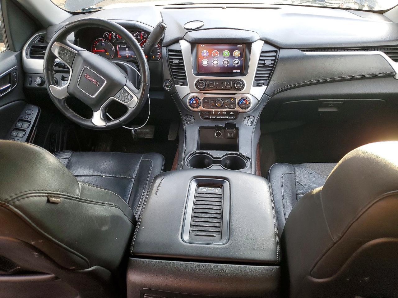2015 GMC Yukon slt