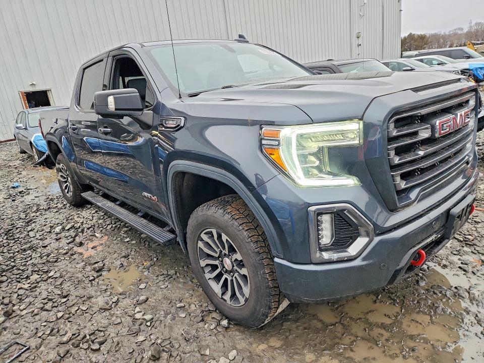 2021 GMC Sierra K1500 AT4