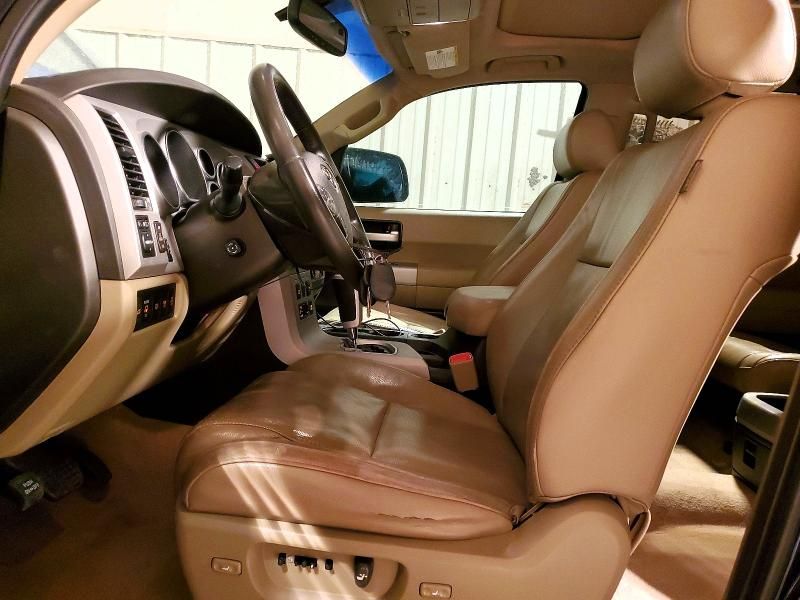 2008 Toyota Sequoia Platinum