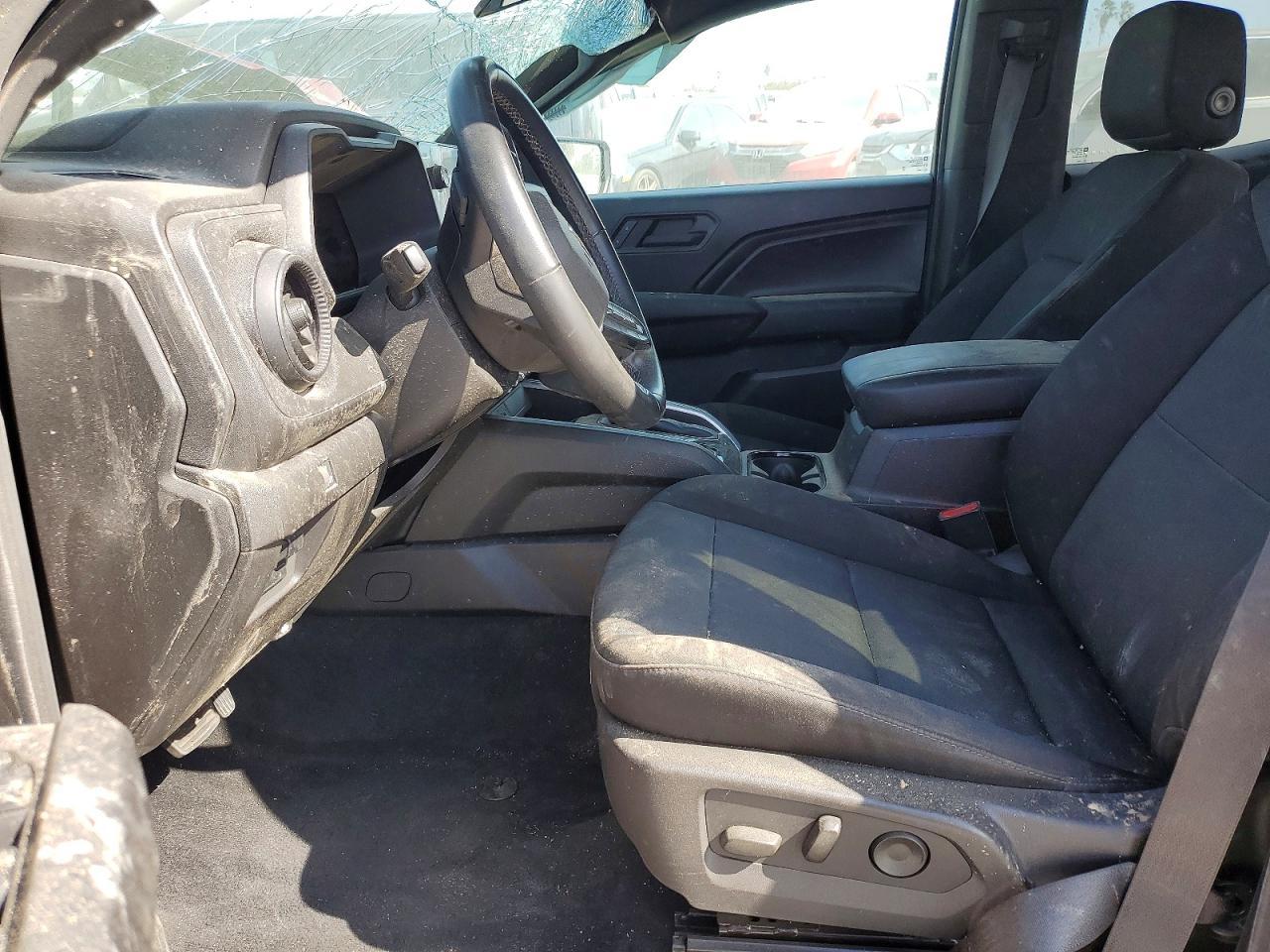 2025 Chev Colorado