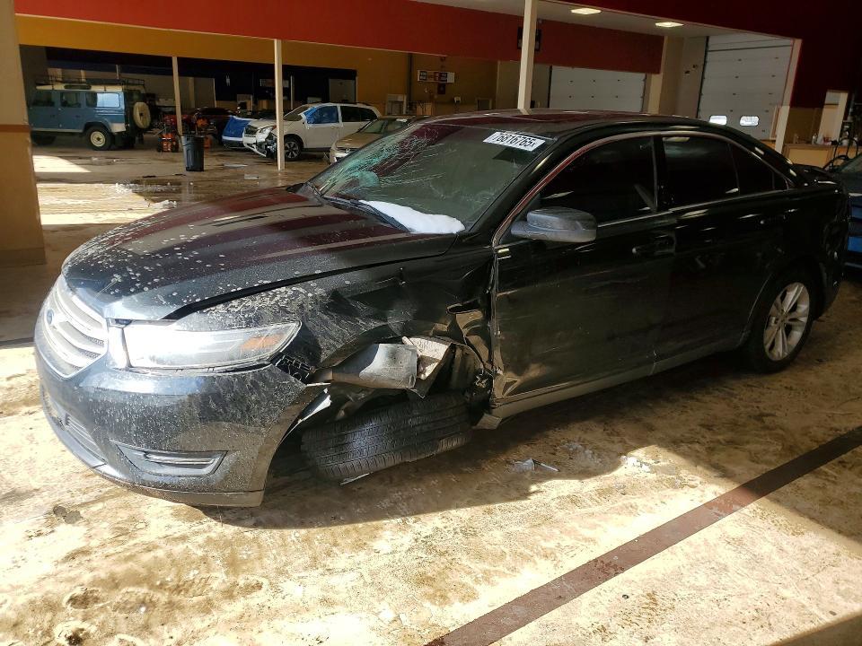 2014 Ford Taurus sel