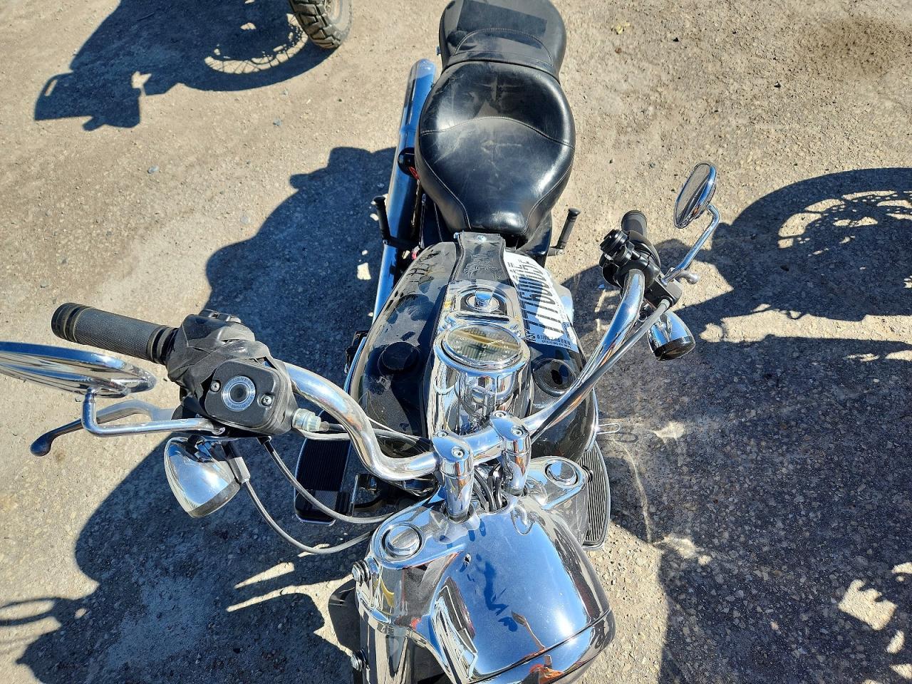 2015 Harley-Davidson FLD Switchback