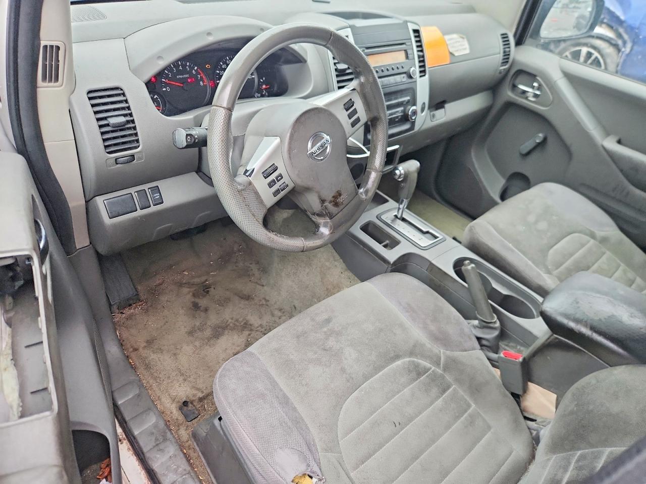 2015 Nissan Frontier S