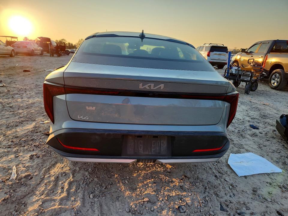 2025 KIA K4 lx