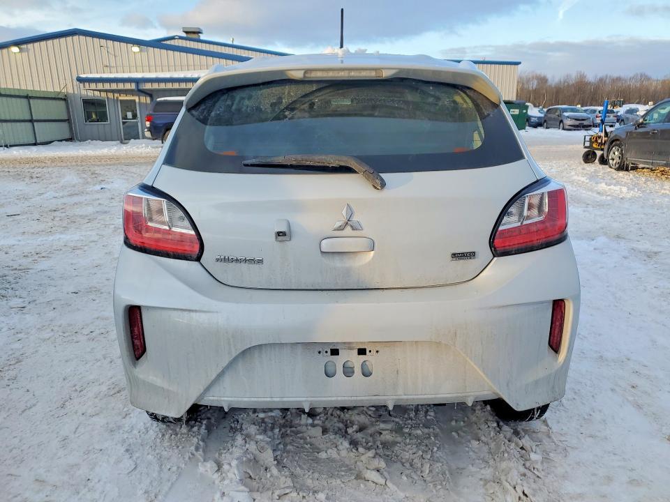 2021 Mitsubishi Mirage es
