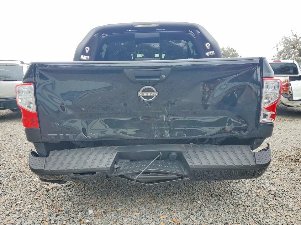 2024 Nissan Titan SV