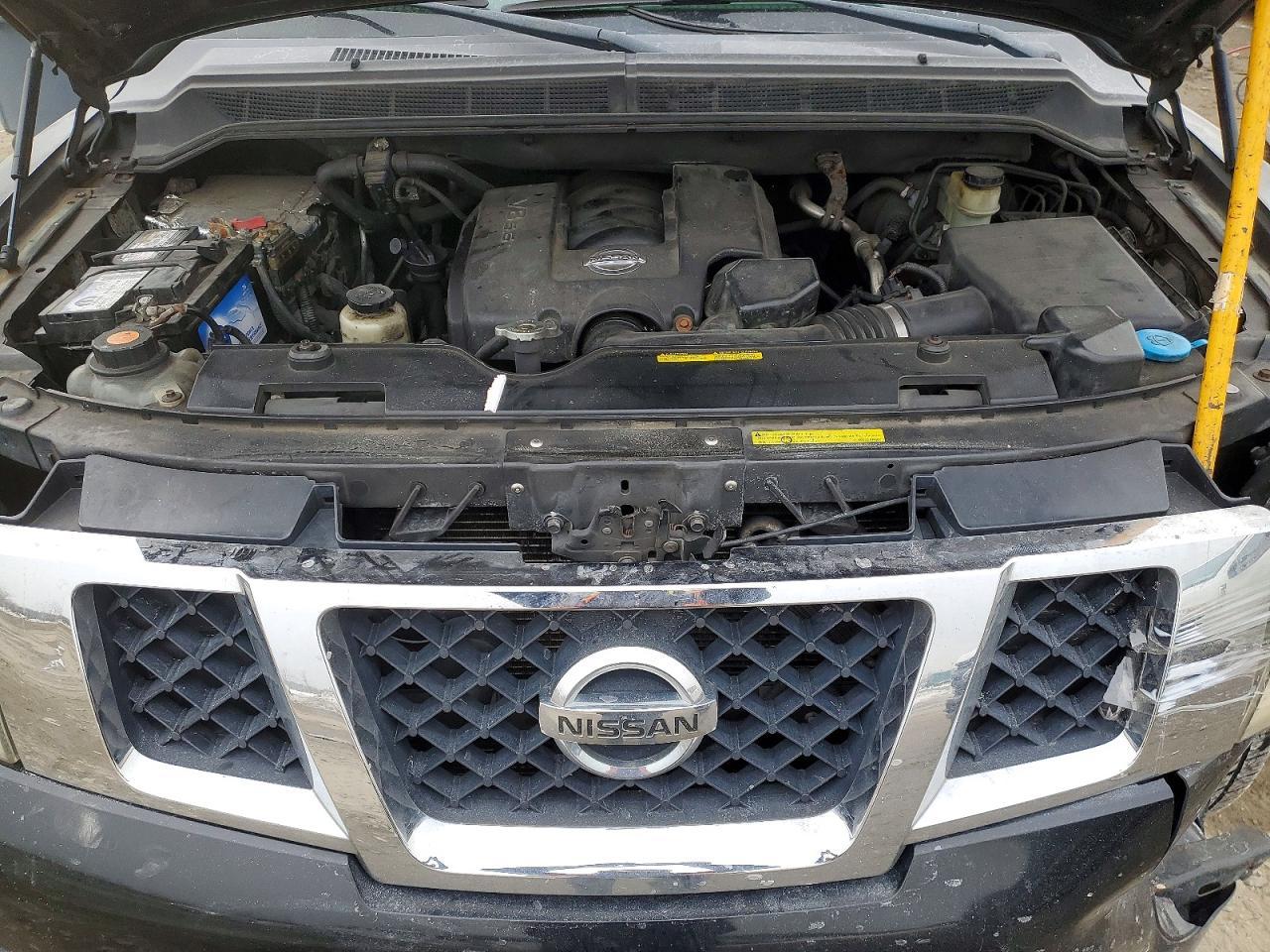 2008 Nissan Armada se