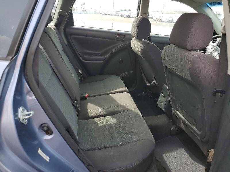 2004 Toyota Matrix Base