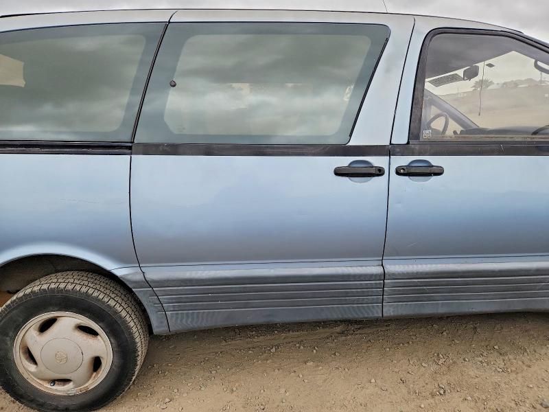 1992 Toyota Previa le