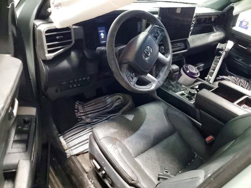 2025 Toyota Tundra Crewmax sr