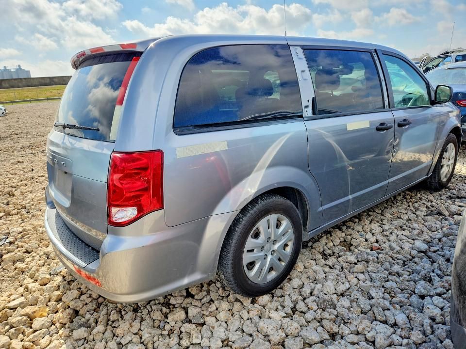 2020 Dodge Grand Caravan se