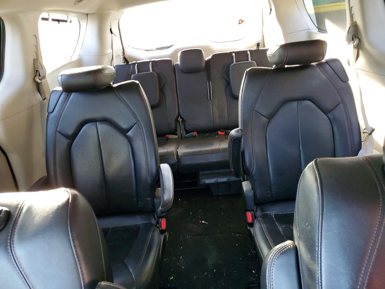 2019 Chrysler Pacifica Touring l