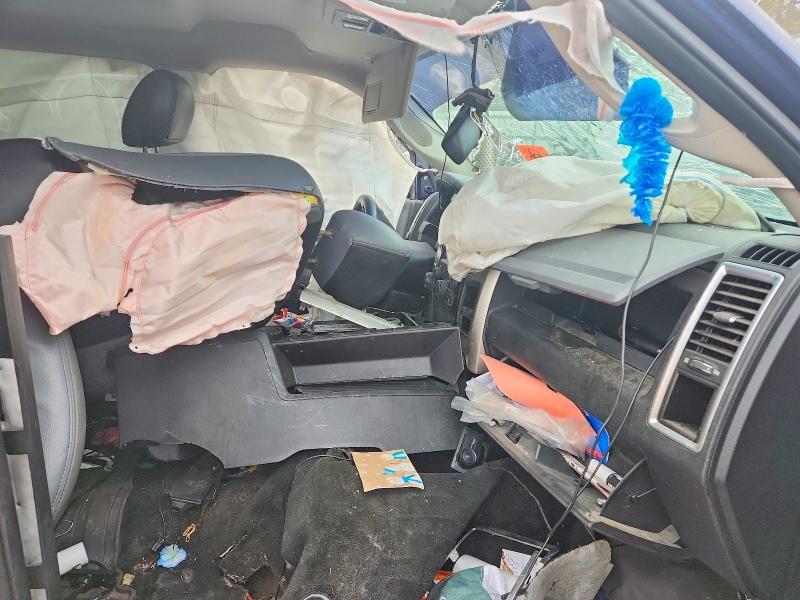 2015 Dodge RAM 1500 SLT